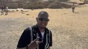 مارتن لورانس يشارك صور الأهرامات ويوجه رسالة شكر لمصر