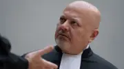 تعليق مهام المدعي العام للمحكمة الجنائية الدولية كريم خان بتهم تحرش