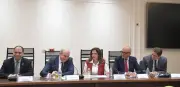 وزير الطيران: تطوير منظومة النقل الجوي لدعم السياحة