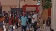 تعليم قنا يحقق في اشتباك أولياء أمور ومراقبين بمدرسة العبور