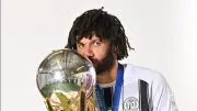 محمد النني يعلن رحيله رسمياً عن نادي الجزيرة الإماراتي بعد موسمين