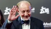 أشرف زكي ينعي عبد العزيز مخيون: فنان مثقف لم يقدم تنازلات وانتقى أدواره بدقة