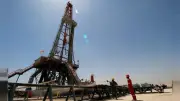 خبير طاقة: اكتشافات البترول الجديدة تنهض بصناعة الوقود في مصر بعد سداد الديون