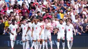 بطاطا مشوية وغلاف شوكولاتة: سخرية واسعة من منتخب إنجلترا الفضائي في ودية كوسوفو