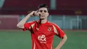 الأهلي يحسم موقفه من تجديد عقد أشرف بن شرقي في الوقت الحالي