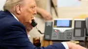 ترامب: سنرفع الحصار عن إيران بعد توقيع الاتفاق خلال أيام