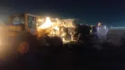 انقلاب سيارة نقل ثقيل محملة بالأخشاب على الطريق الصحراوي بالإسكندرية دون إصابات