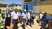 محافظ أسيوط ووزير الإنتاج الحربي يتفقدان مشروعات حياة كريمة ويؤكدان تسريع الإنجاز
