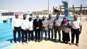 رئيس جامعة بني سويف يتفقد التشغيل التجريبي لحمام السباحة الأوليمبي