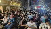 كافيهات المنصورة تكتظ بمشجعي منتخب مصر لمؤازرته أمام بلجيكا في كأس العالم 2026