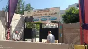 رئيس حي ثان الزقازيق يتفقد جاهزية لجان امتحانات الثانوية العامة