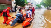 الصين تجدد الإنذار الأصفر لمواجهة العواصف المطيرة في 15 منطقة