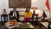 وزيرة الثقافة تبحث مع اتحاد الناشرين سبل دعم صناعة النشر في مصر