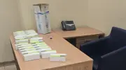 ضبط أدوية مهربة داخل كراتين مياه زمزم بمطار القاهرة