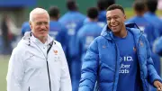 ديشامب يبرر غياب مبابي عن المؤتمر الصحفي قبل مباراة السنغال