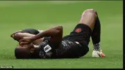 تفاصيل إصابة كوني لاعب كندا.. سمعنا صوت تكسير العظم