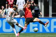 قذيفة إمام عاشور تمنح التقدم للمنتخب المصري أمام بلجيكا في الشوط الأول