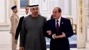 السيسي لبن زايد: موقفنا ثابت في دعم استقرار وسيادة الإمارات وأمن الخليج جزء من أمننا القومي
