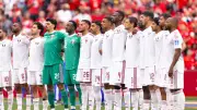 فيفا يوقف لاعب قطر عاصم ماديبو 5 مباريات بعد تدخله العنيف