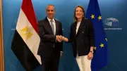 وزير الخارجية يبحث مع رئيسة البرلمان الأوروبي التطورات الإقليمية في بروكسل