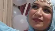 تشييع جثمان أم شابة توفيت بعد 11 يوماً من الغيبوبة عقب ولادة طفلها الأول بالإسماعيلية