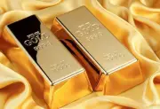 تراجع أسعار الذهب عيار 24 اليوم 26 يونيو 2026 وخبير يقدم نصيحة ثمينة