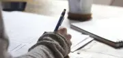 دليل التعامل مع الأبناء بعد العودة من الامتحان في فترة الثانوية العامة