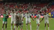 حفيظ دراجي يرد على اتهامات التلاعب لإقصاء إيران من كأس آسيا