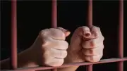 إحالة ربة منزل للمحاكمة لشروعها في قتل جارها بعين شمس
