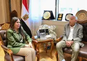 وزيرة الإسكان لحسين لبيب: الدولة بقيادة الرئيس تحرص على دعم الكيانات الوطنية