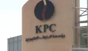 الكويت تستهدف عودة إنتاج النفط إلى 3.2 مليون برميل يومياً خلال أسبوع