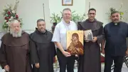 مطران الكنيسة اللاتينية يستقبل مجلس المفوضية الجديد للرهبنة الكرملية بمصر