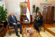 التنمية المحلية تطور خدمات الجمع السكني للمخلفات بالقاهرة