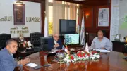 محافظ الأقصر يناقش تقرير معالجة انهيار طريق ترعة أصفون بإسنا ويوجه بجسات أرضية