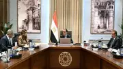 مدبولي يوجه وزارة الاستثمار بالبت في فرص استثمارية ببورسعيد