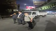 حملة ليلية مكبرة ببولاق أبو العلا لرفع الإشغالات وإعادة الانضباط