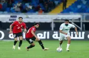 منتخب نيوزيلندا يسجل الهدف الأول في شباك مصر بعد 15 دقيقة من بداية المباراة