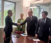 وزير التخطيط يبحث مع OECD إطلاق المرحلة الثانية من البرنامج القطري