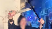 ضبط سيدة استعرضت أسلحة بيضاء عبر فيسبوك في المقطم