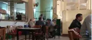 كيف كانت مقاهي القاهرة منذ 116 سنة؟ صورة نادرة تكشف أسرار الماضي