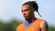 ريال مدريد ينفي رسميًا السعي لضم أوليسي من بايرن ميونخ