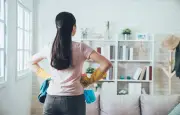 طرق آمنة لتنظيف الأجهزة الكهربائية دون التسبب في تلفها