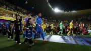 ناد سعودي يبرم أول صفقاته من كأس العالم 2026 بحارس دولي أساسي