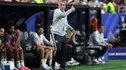 زلزال سعودي.. الجماهير تطالب برحيل دونيس واتحاد القدم بعد الخروج من مونديال 2026