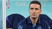 سكالوني: الجزائر منتخب منظم وقوي ولا يمكن الاستهانة به في كأس العالم