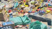 التحفظ على 3 أطنان مواد غذائية فاسدة في حملة تموينية بالإسماعيلية