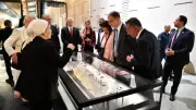 رئيس وزراء صربيا يشيد بتميز سيناريو العرض في المتحف المصري الكبير