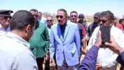 محافظ سوهاج يشهد إزالة تعدٍ على 60 فدانًا من أملاك الدولة بالمنشاة