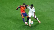 باينا يهاجم الصحافة بعد فوز إسبانيا على السعودية 4-0 في كأس العالم