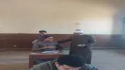 توأمان داخل لجنة امتحانات الثانوية الأزهرية بأسيوط.. مشهد لافت